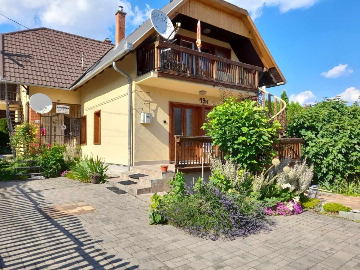 Apartamento Harmonia Vendeghaz 100 Meterre Az Igali Gyogyfuerdotol Exterior foto